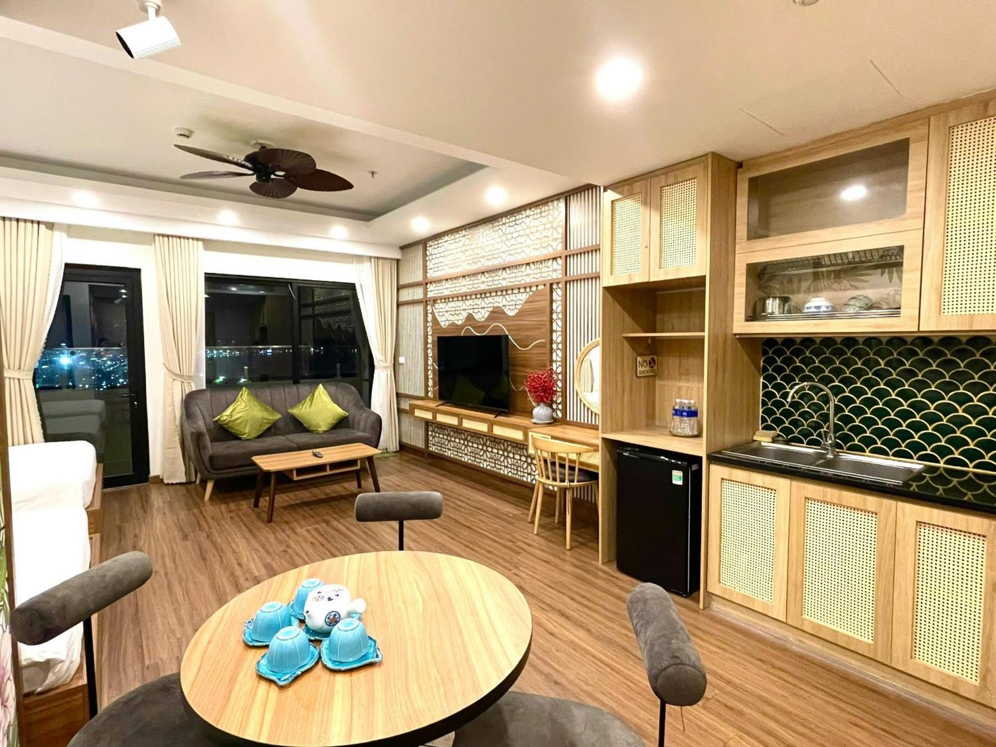 Flc Sea Tower Quy Nhon Seaview Condotel Exteriör bild